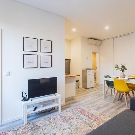 Seaside 1Br Flat W/ Ac In Matosinhos By Lovelystay Exterior photo